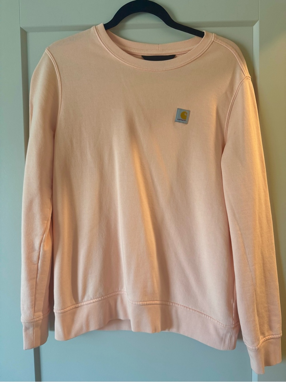 Carhartt Relaxed Fit Crewneck in Pale Peach